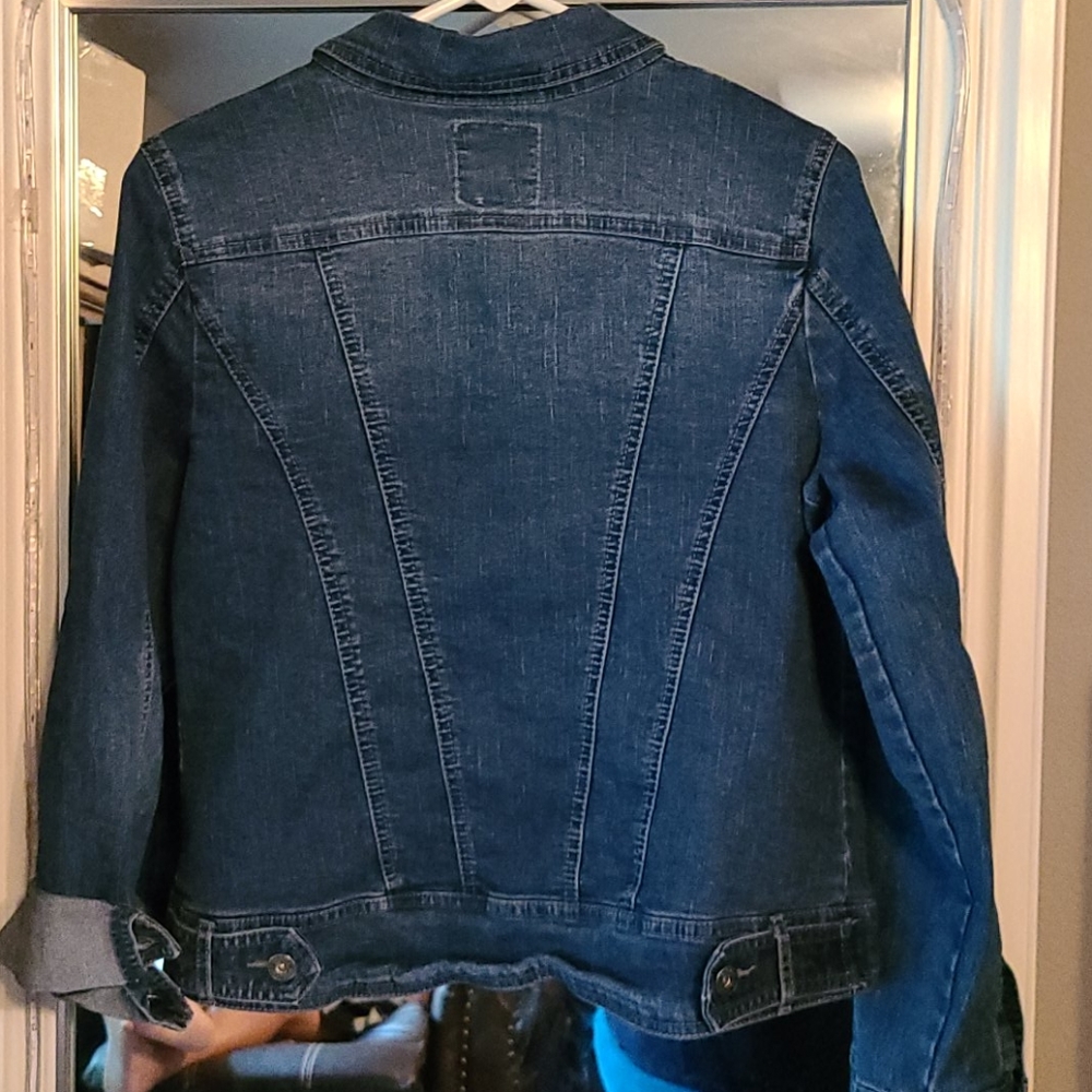 Jean jacket - Picture 2 of 3